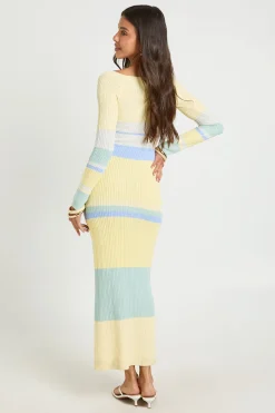 Robe Maxi En Crochet À Rayures Premium