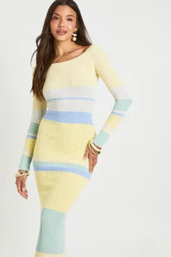 Robe Maxi En Crochet À Rayures Premium