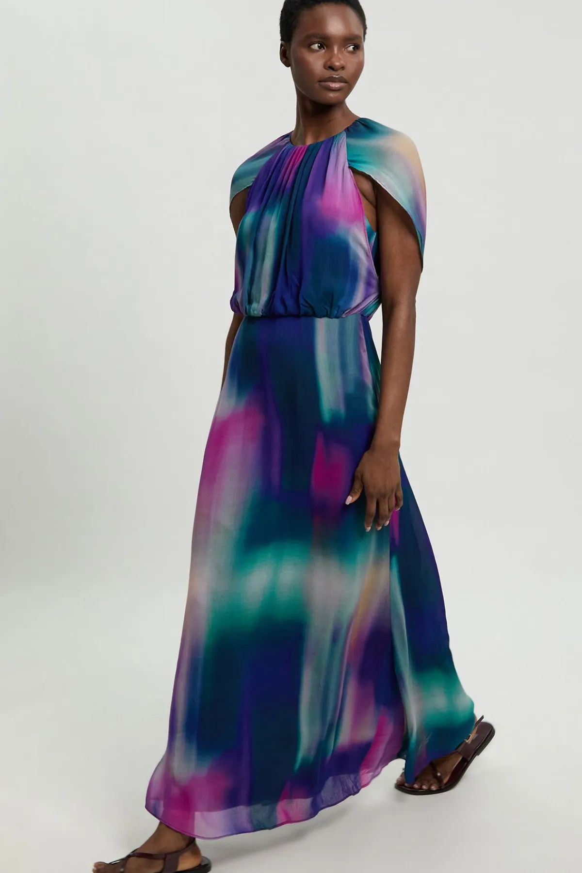 KarenMillen Robe Maxi En Georgette Crêpée À Imprimé Flou Et Cape<Femme Toutes Les Robes|Robes Longues