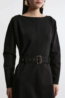 Robe Maxi en Jersey Ponte avec ourlet cascade et ceinture