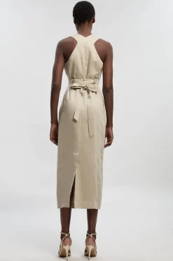 Robe Maxi en Lin Ajusté avec Détail Dos Corset