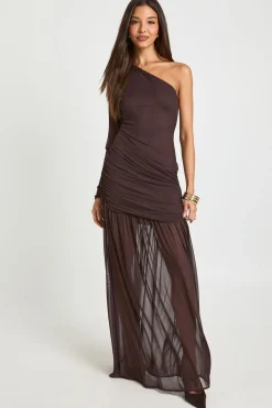 boohoo ROBE MAXI EN MAILLE À UNE ÉPAULE FRONCÉE<Femme Looks Chocolat|Robes À Manches Longues