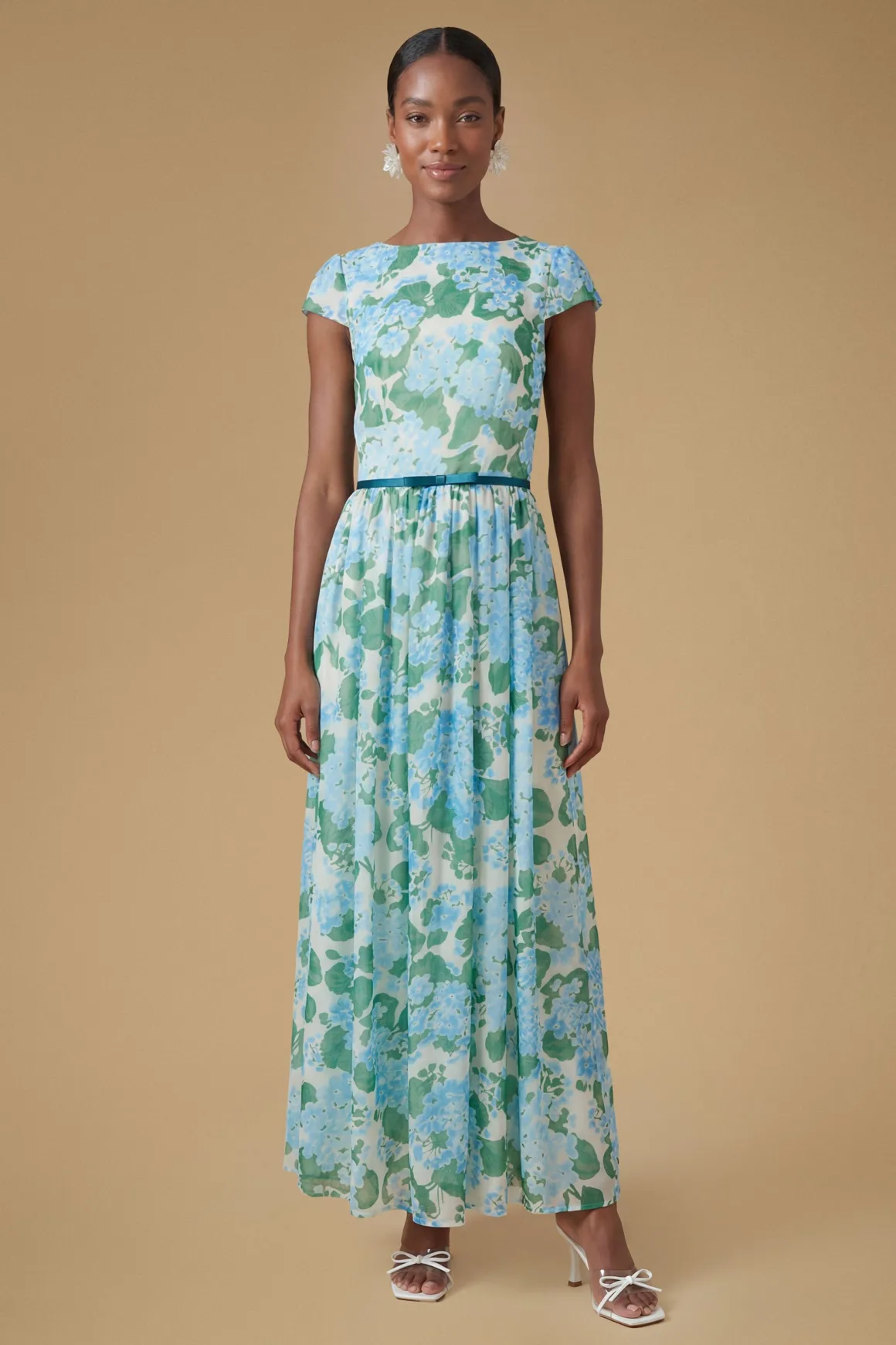 Robe Maxi En Mesh À Imprimé Hortensia Avec Manches Courtes