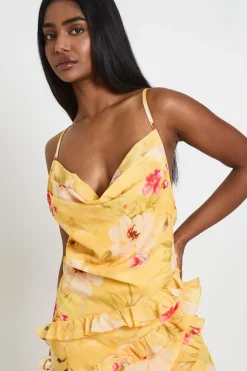 Robe Maxi En Mousseline Fleurie À Détails De Volants Superposés