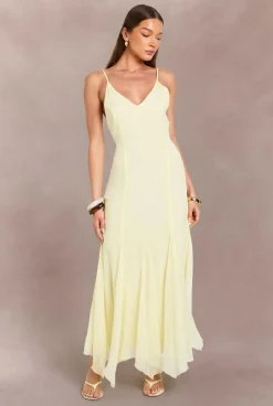 boohoo Robe Maxi En Mousseline À Ourlet Godets Ton Sur Ton<Femme Robes Bal De Promo|Robes
