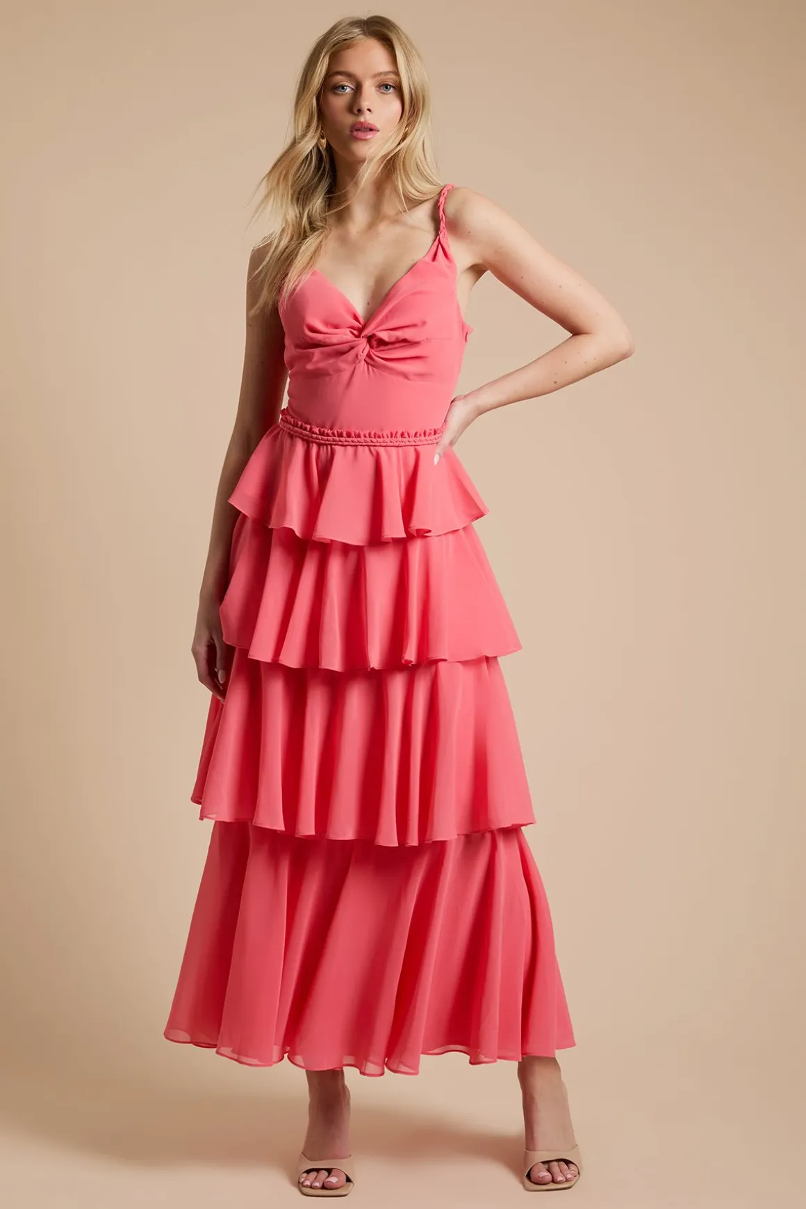Robe Maxi En Mousseline À Volants Étagés Et Bretelles Tressées