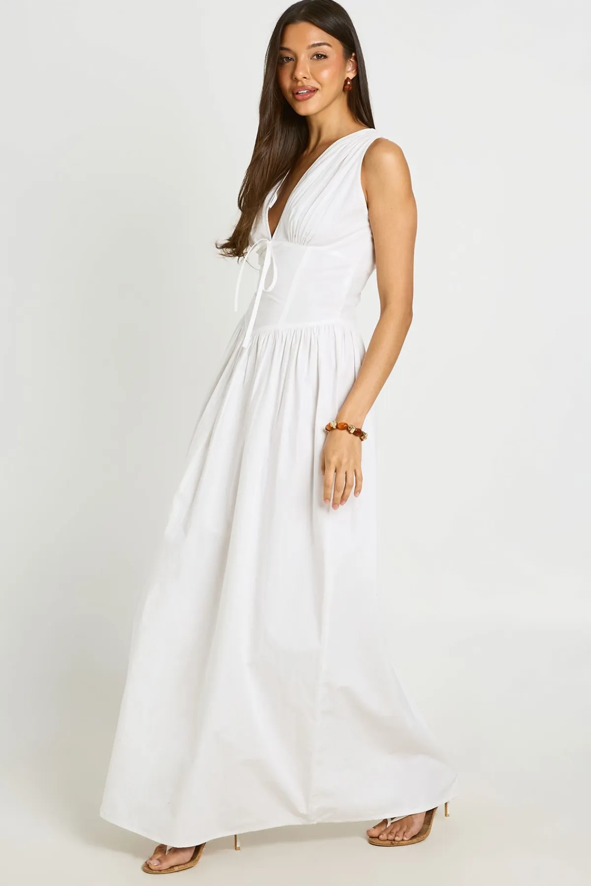 boohoo Robe Maxi En Popeline De Coton À Décolleté En V Profond Et Détail Taille Cintrée<Femme Robes Patineuses|Robes