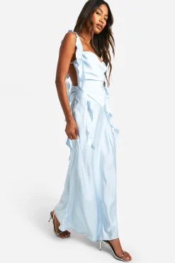 boohoo Robe Maxi en Satin à Bretelles à Volants<Femme Robes Demoiselles D'Honneur|Satin Et Dentelle