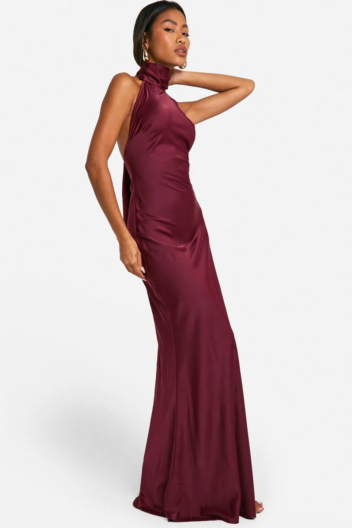 Robe Maxi en Satin à Col Halterneck