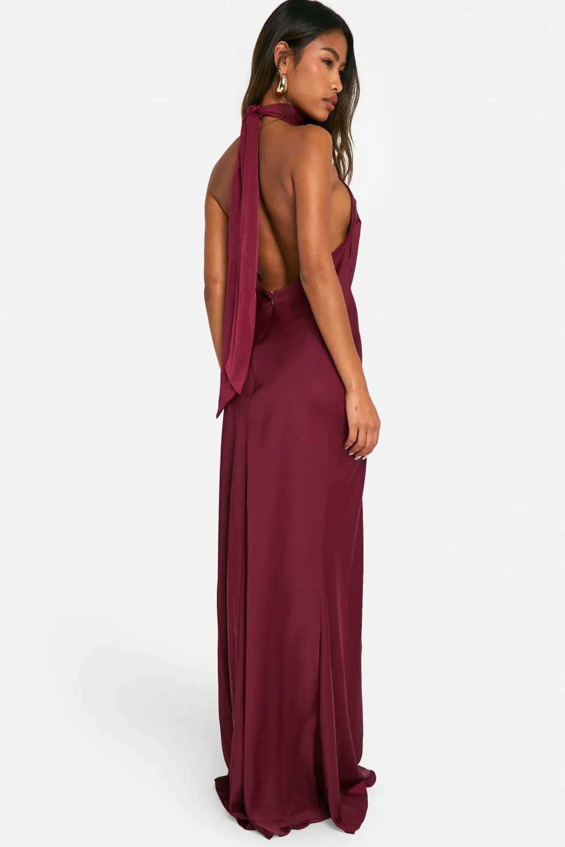 Robe Maxi en Satin à Col Halterneck