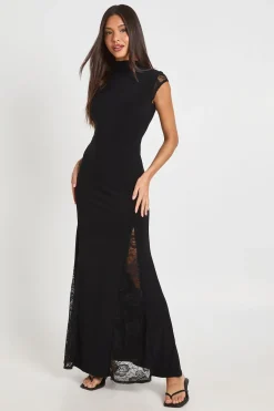 boohoo Robe Maxi En Tissu Slinky Avec Col Montant Et Empiècements En Dentelle<Femme Satin Et Dentelle|Robes