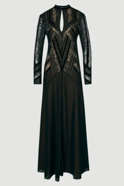 Robe Maxi en Velours à Manches Longues Ornée de Perles