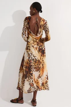 Robe maxi en viscose georgette transparente à motif animal esquissé et dos drapé