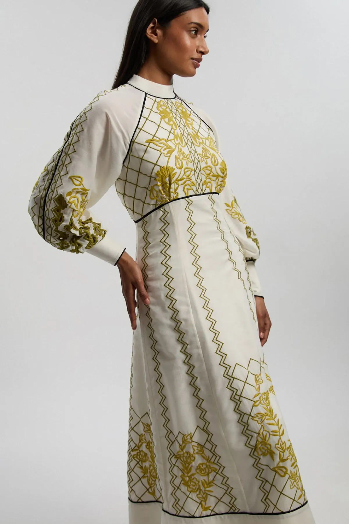 KarenMillen Robe Maxi En Voile Brodée Avec Découpes Ajourées Et Manches Ballon Petite Taille<Femme Toutes Les Robes|Robes Longues