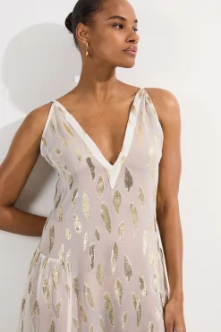 Robe maxi à fines bretelles en fil métallique de plage