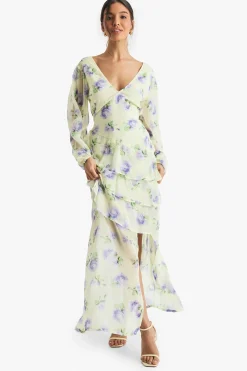 boohoo Robe maxi florale en dobby avec détails à volants<Femme Robes Patineuses|Robes À Manches Longues