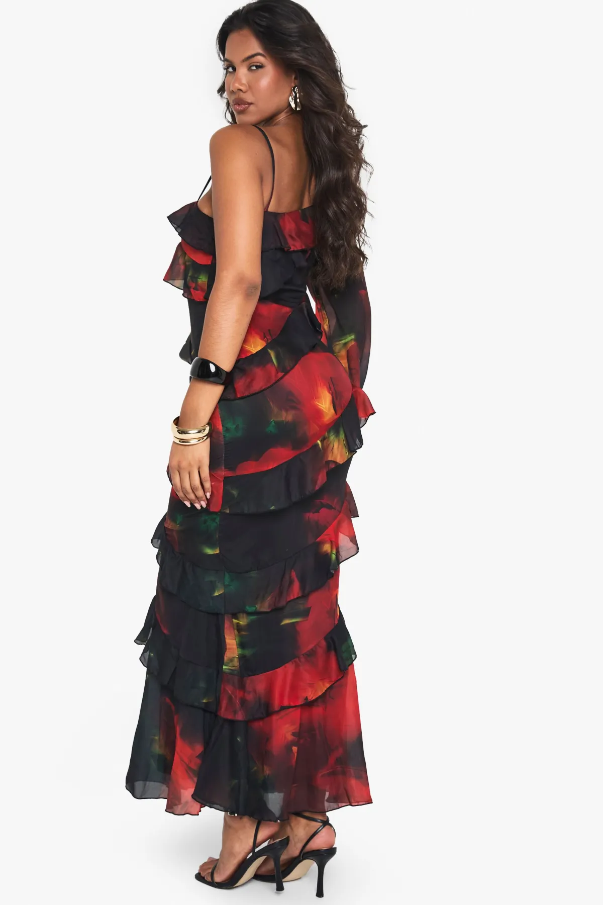 boohoo Robe maxi florale à volants sombres<Femme Robes À Manches Longues|Robes