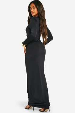 boohoo Robe maxi fluide à découpes croisées et épaulières<Femme Robes Moulantes|Robes À Manches Longues