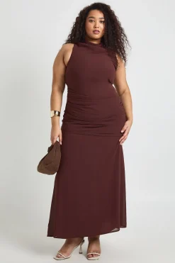 Robe Maxi Grande Taille À Col Bénitier Et Jupe Drapée