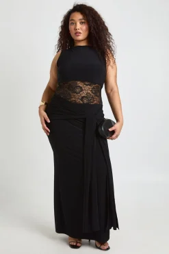 Robe Maxi Grande Taille à Col Nageur avec Panneau de Dentelle et Drapé Noué