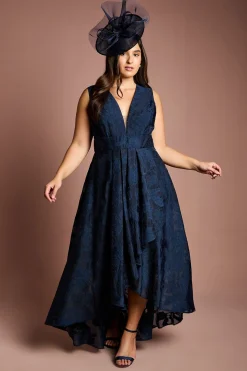 Robe Maxi Grande Taille à Décolleté Plongeant et Ourlet Cascade en Organza Jacquard