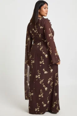 boohoo Robe Maxi Grande Taille À Détail Volant Frontal Et Foulard<Femme Looks Chocolat|Robes Moulantes