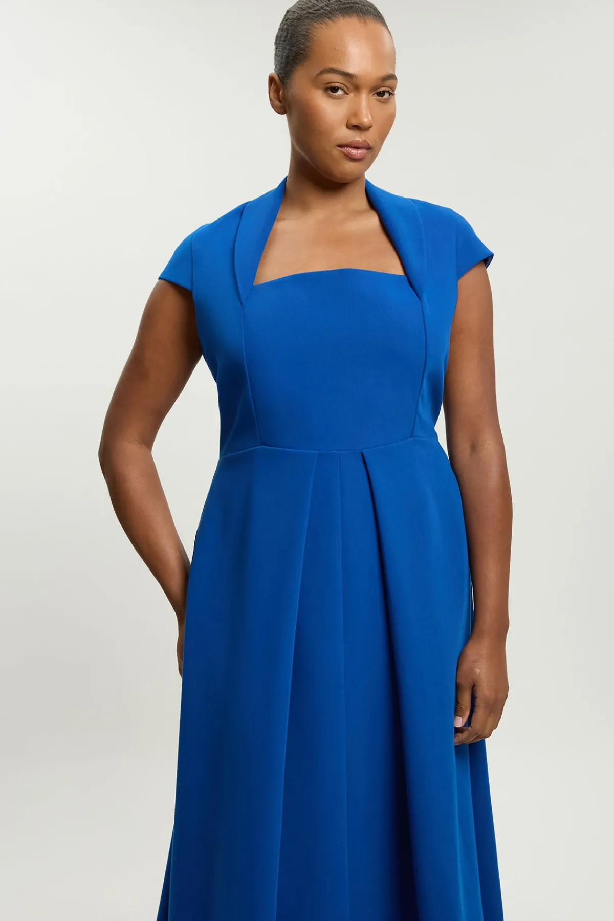 KarenMillen Robe Maxi Grande Taille À Encolure Carrée Ajustée Et Jupe Ample<Femme Toutes Les Robes|Robes Longues