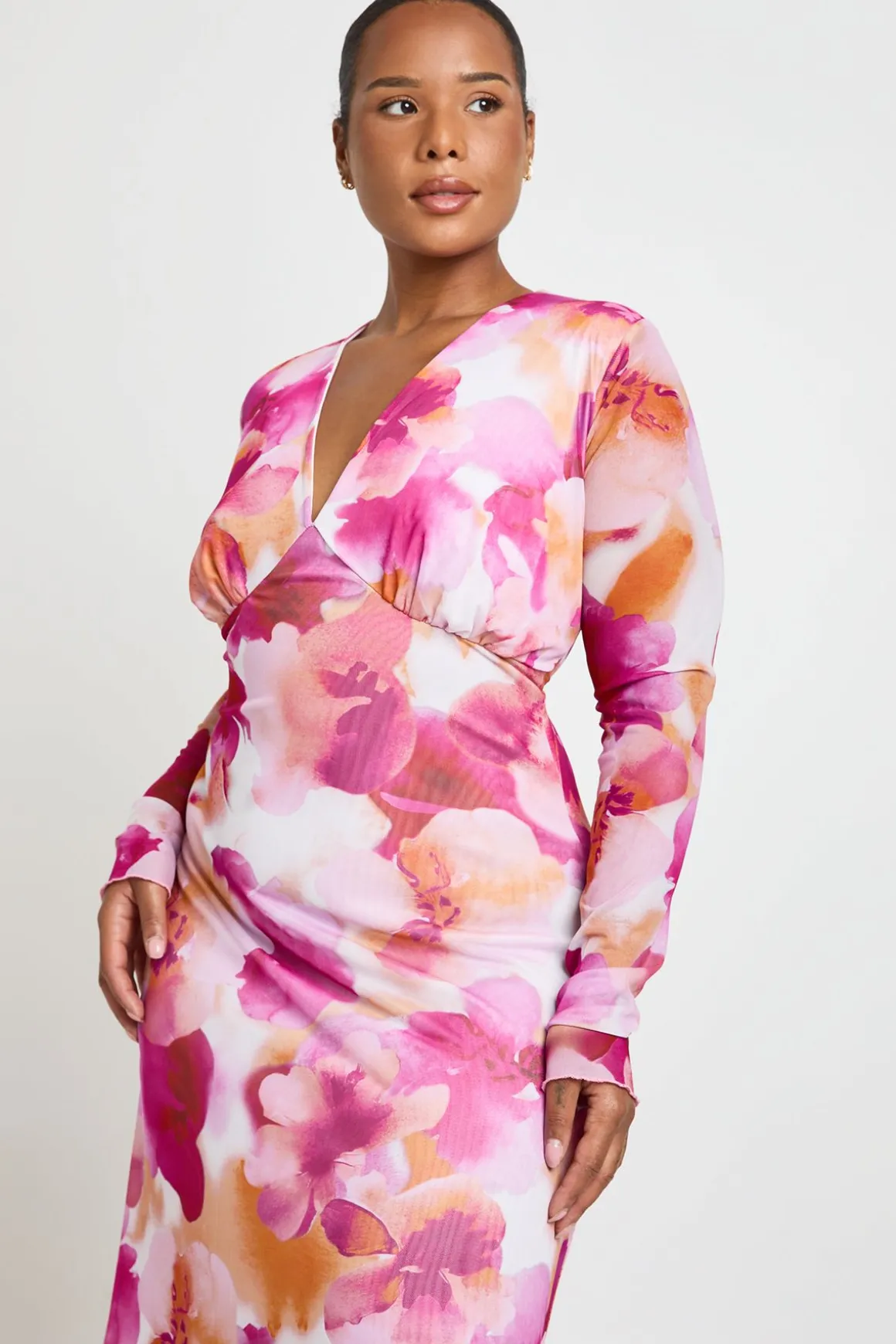 Robe Maxi Grande Taille En Mesh Floral À Col En V