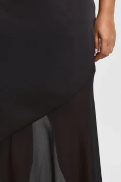 Robe Maxi Grande Taille En Mousseline Avec Détail Foulard En Satin