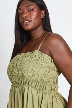 boohoo Robe Maxi Grande Taille En Popeline De Coton Froncée À Bretelles<Femme Toutes Les Robes|Robes Longues