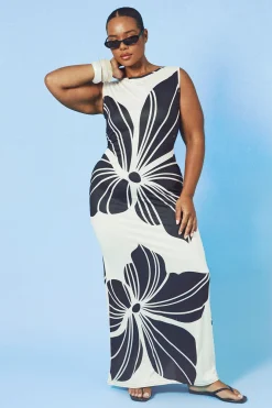 Robe Maxi Grande Taille À Imprimé Floral Et Encolure Bardot