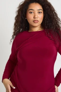 boohoo Robe Maxi Grande Taille à Manches Longues avec Détail Torsadé<Femme Robes À Manches Longues|Robes