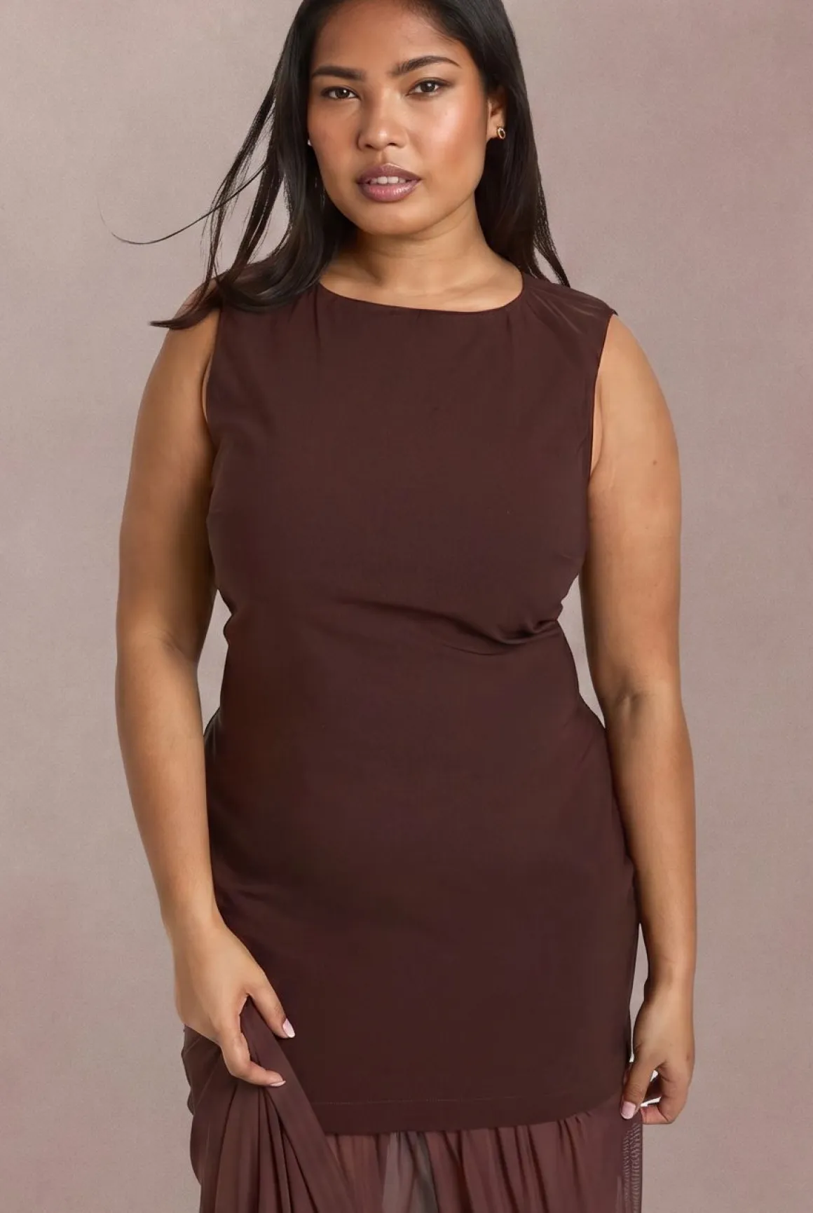 Robe Maxi Grande Taille Sans Manches À Ourlet Transparent