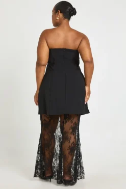boohoo Robe Maxi Grande Taille Structurée En Dentelle<Femme Toutes Les Robes|Robes Longues