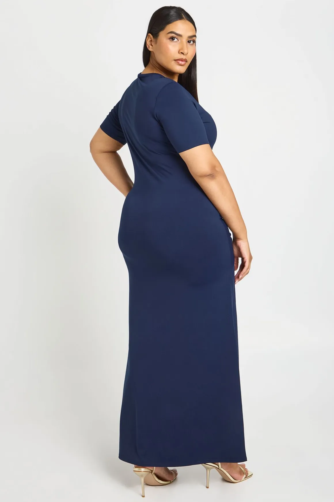 Robe Maxi Grande Taille Ultra Douce À Manches Courtes Avec Nœud À La Taille
