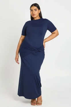 Robe Maxi Grande Taille Ultra Douce À Manches Courtes Avec Nœud À La Taille
