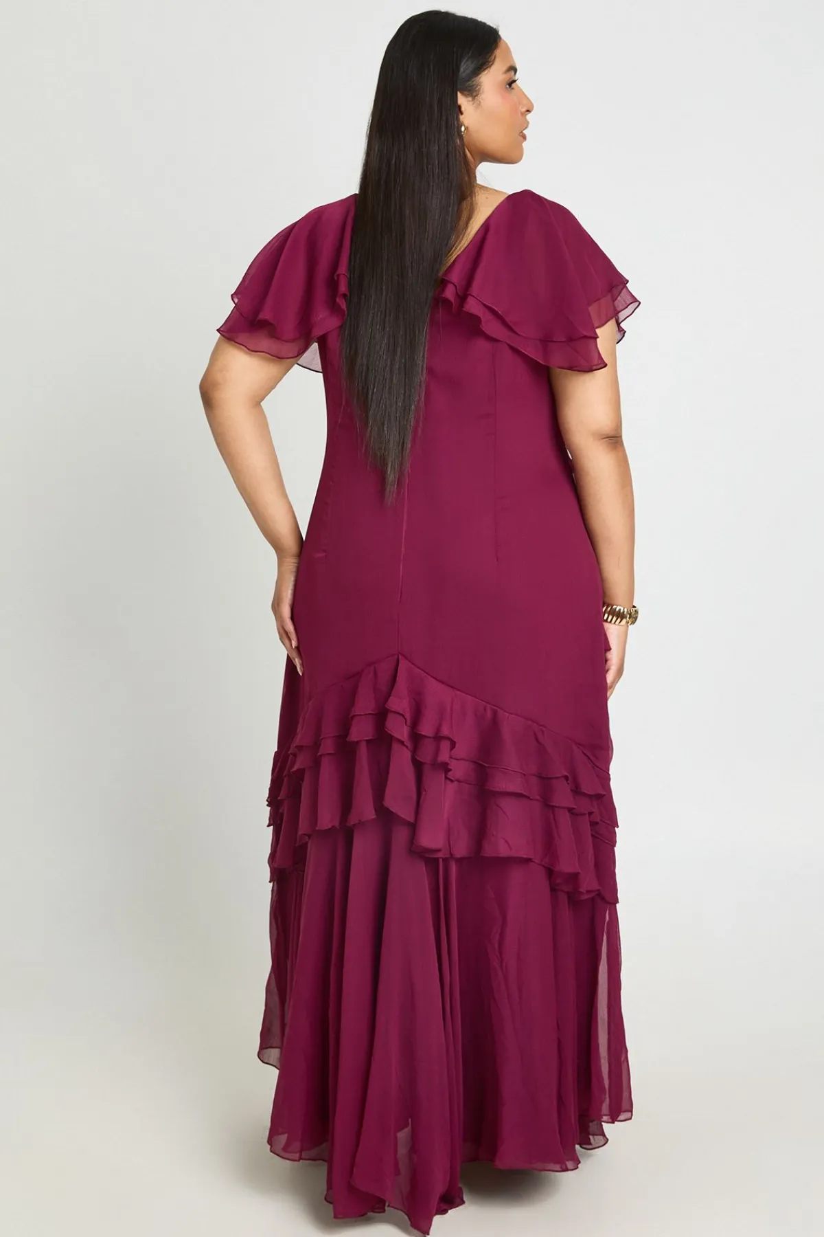 boohoo Robe Maxi Grande Taille À Volants Imprimé Animal<Femme Robes Demoiselles D'Honneur|Robes