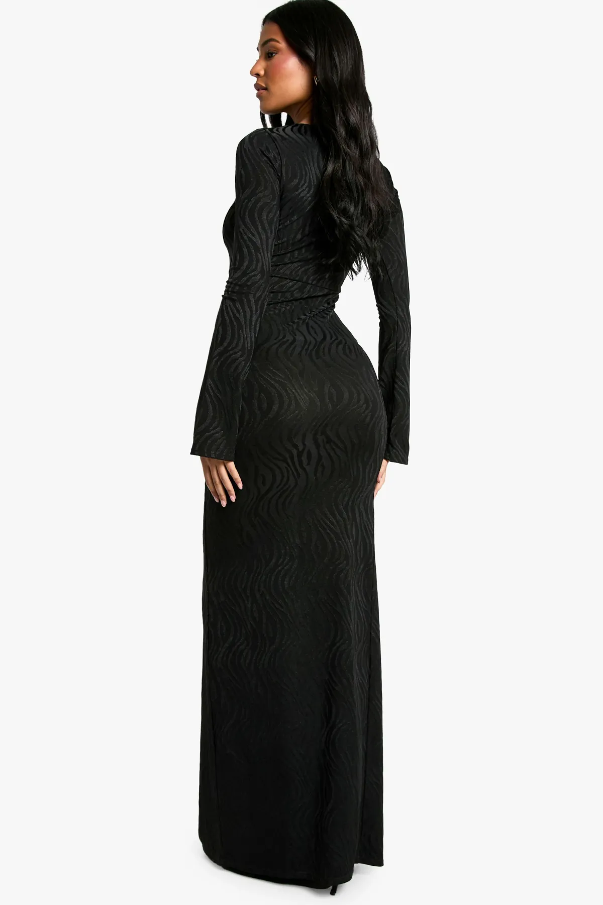 boohoo Robe Maxi Jacquard à Détail Drapé pour Silhouettes Statuesques<Femme Robes À Manches Longues|Robes