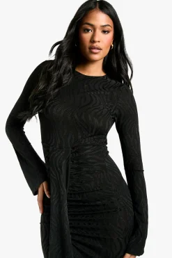 boohoo Robe Maxi Jacquard à Détail Drapé pour Silhouettes Statuesques<Femme Robes À Manches Longues|Robes