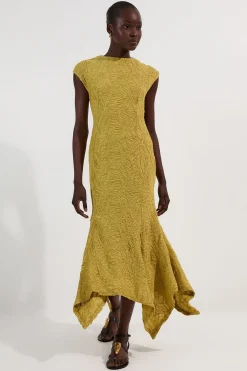 Robe Maxi Jersey Petite à Ourlet Asymétrique et Détails de Finition Manches Courtes Texturée