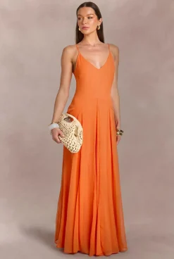 boohoo Robe Maxi Longue À Bretelles Fines Et Décolleté Caraco<Femme Robes|Robe Invitée Mariage