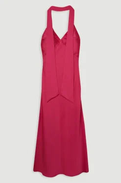 Robe maxi longue à encolure halter plissée et tissée