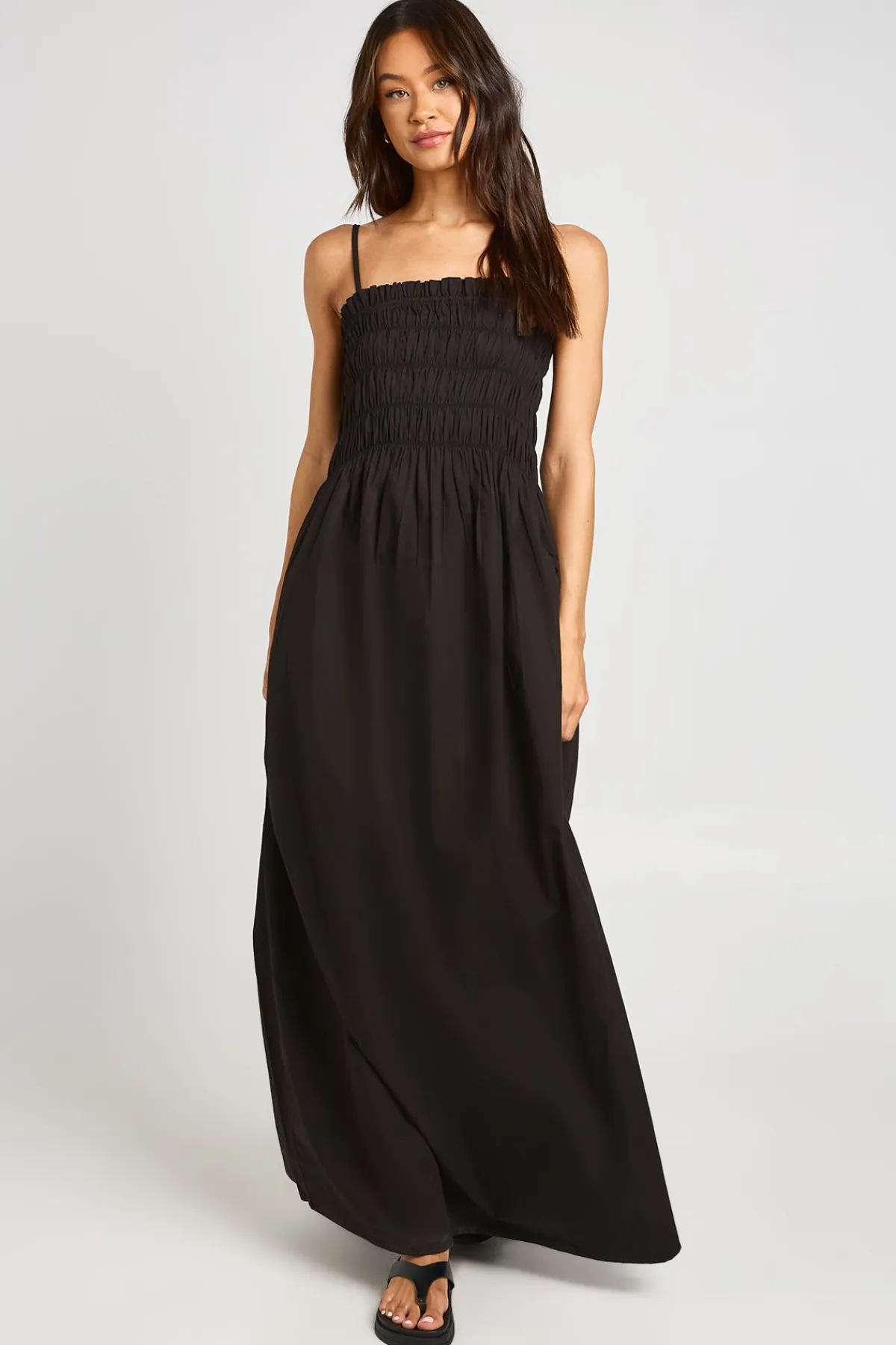 boohoo Robe Maxi Longue En Popeline De Coton À Corsage Froncé Pour Grandes Tailles<Femme Robes|Robes De Jour