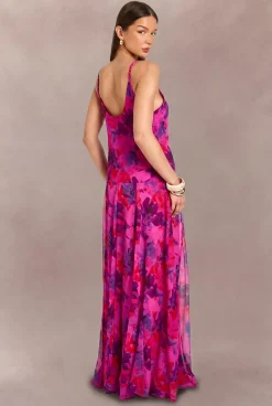 Robe Maxi Longue À Imprimé Floral Avec Bretelles Fines Et Décolleté Caraco
