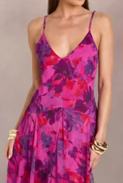 Robe Maxi Longue À Imprimé Floral Avec Bretelles Fines Et Décolleté Caraco