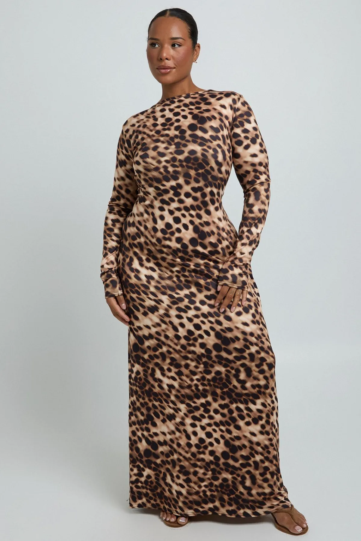 boohoo Robe Maxi À Manches Longues Imprimé Animal Tonal Plus<Femme Robes À Manches Longues|Robes
