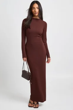 boohoo Robe Maxi Moulante Côtelée À Manches Longues<Femme Robes Moulantes|Basiques