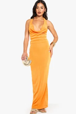boohoo Robe maxi moulante à encolure cascade ornée de perles Petite<Femme Robes|Robes De Soirée