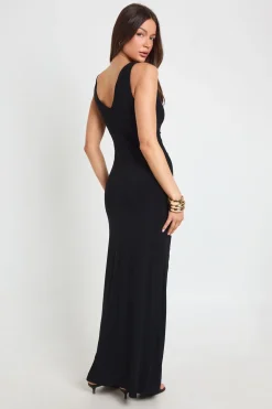 Robe Maxi Moulante Froncée Avec Détails De Brides Et Finitions Argentées