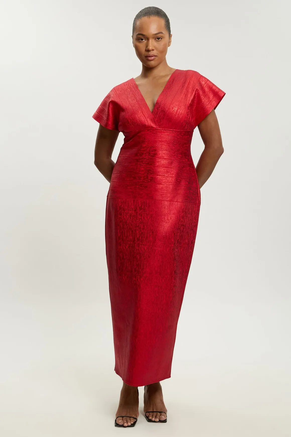 Robe Maxi Moulante Grande Taille En Maille Métallisée À Manches Ange